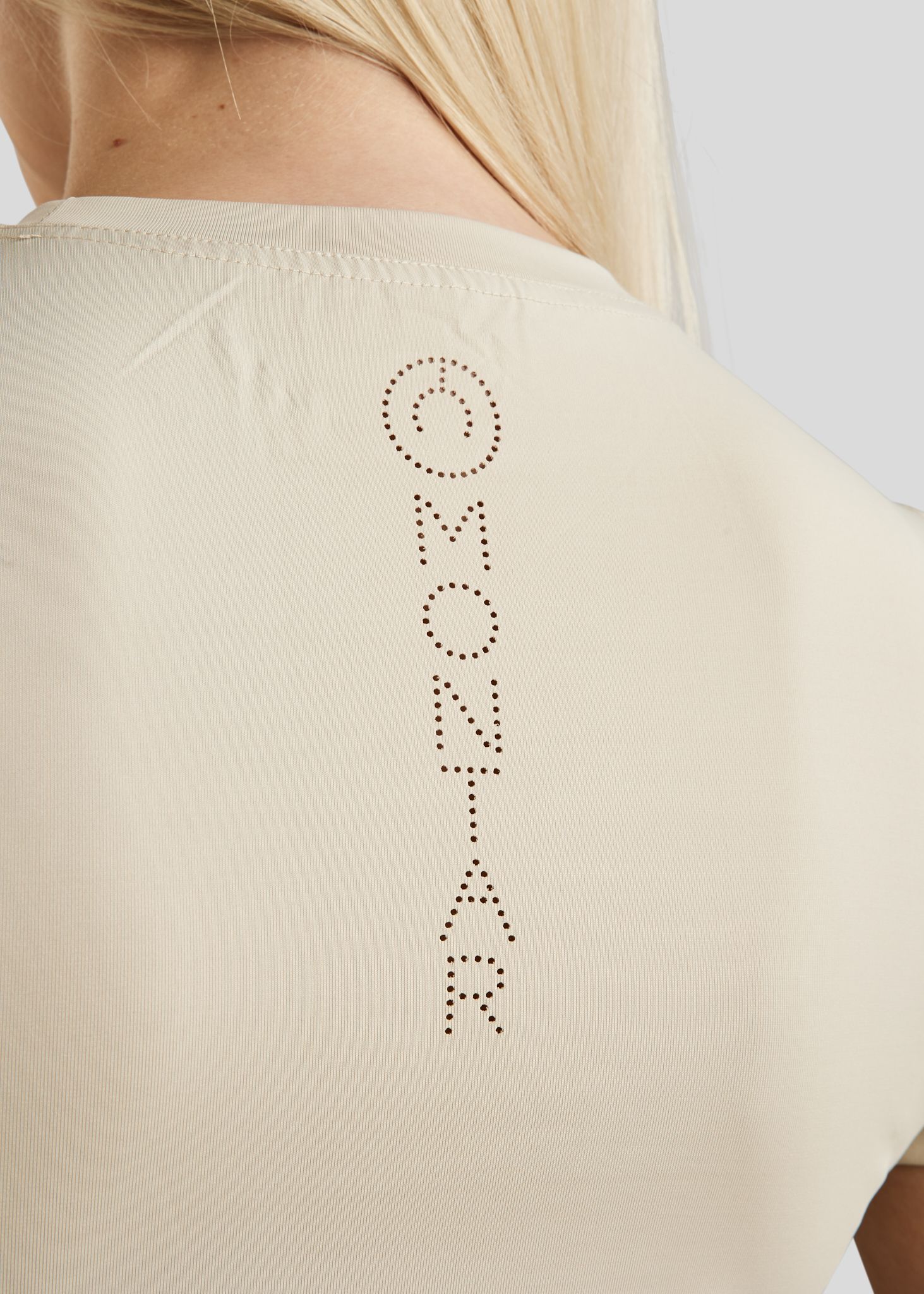 MoWendy Tee w. Lasercut Logo