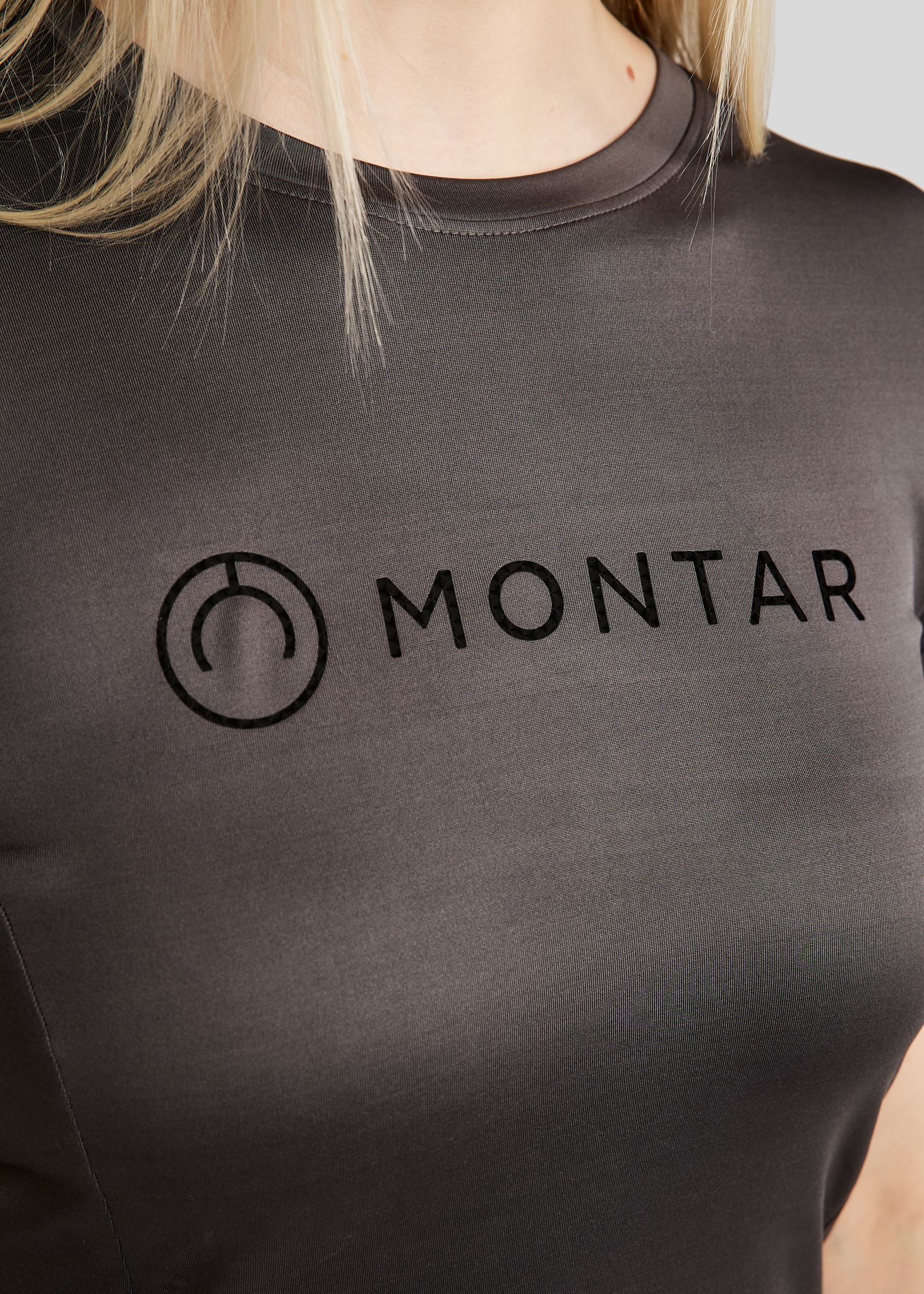 MoHannah SS Tee w. Frontprinted Houndstooth Logo - Slate Grey